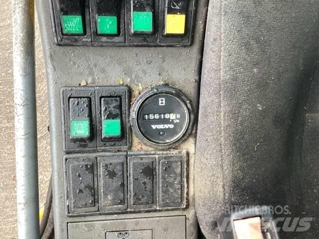Volvo EC 290 Bandgrävare