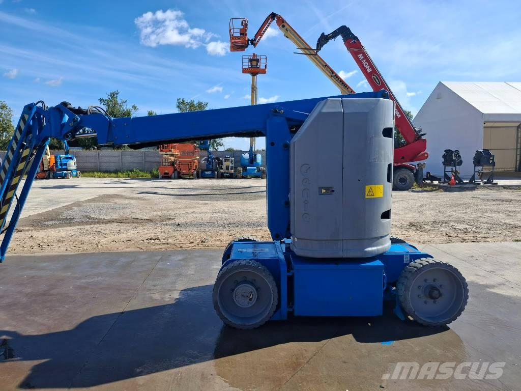 Genie Z30/20N Bomliftar