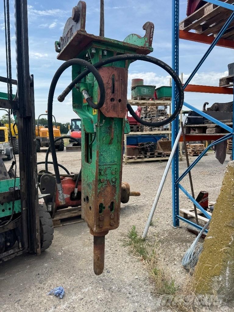 Montabert V 1200 BRH Hydrauliska hejare