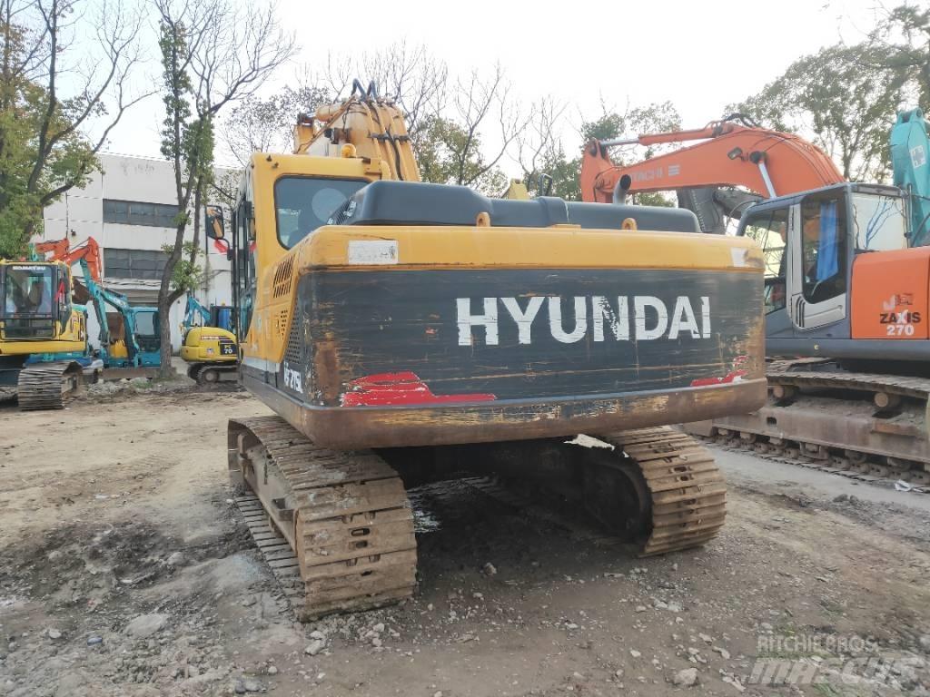 Hyundai R215-9 Bandgrävare