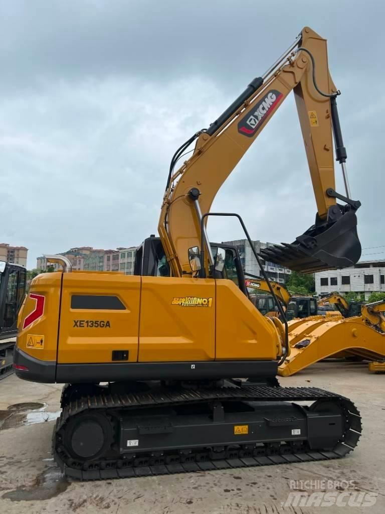 XCMG XE135GA Bandgrävare