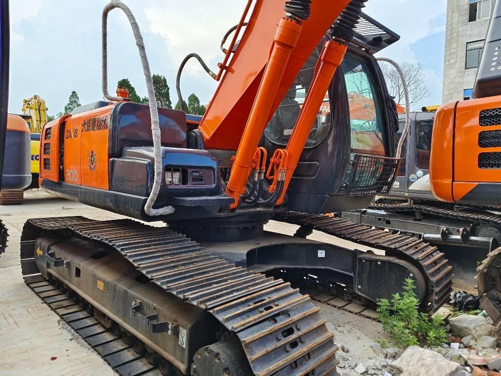 Hitachi ZX 200 Bandgrävare