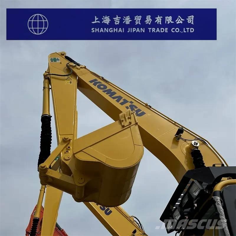 Komatsu PC 220-8 Bandgrävare