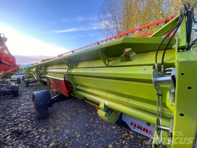 CLAAS LEXION 8600 Skördetröskor