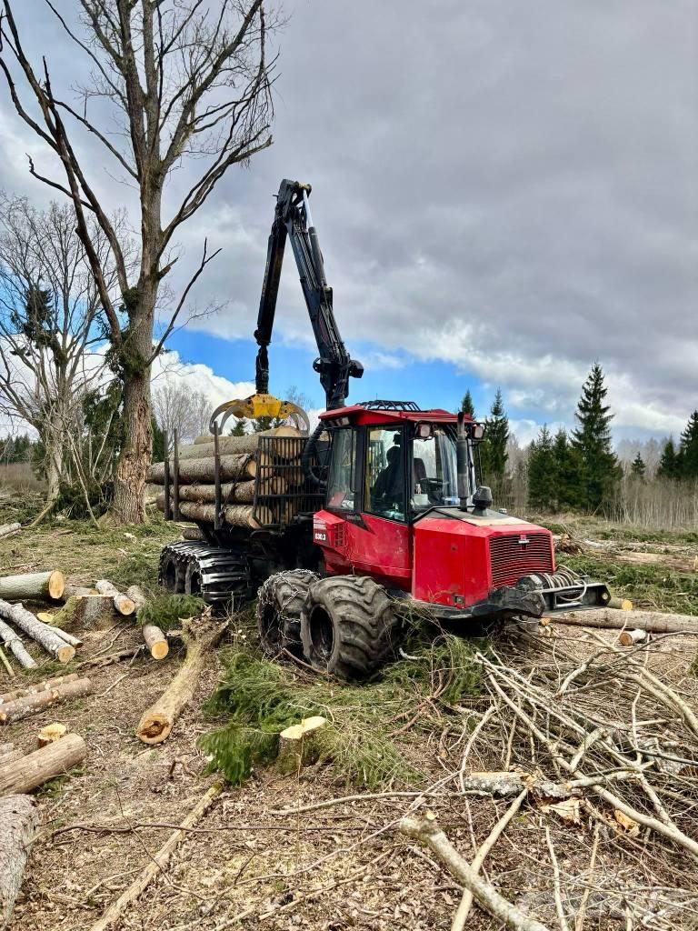 Komatsu 830.3 Skotare