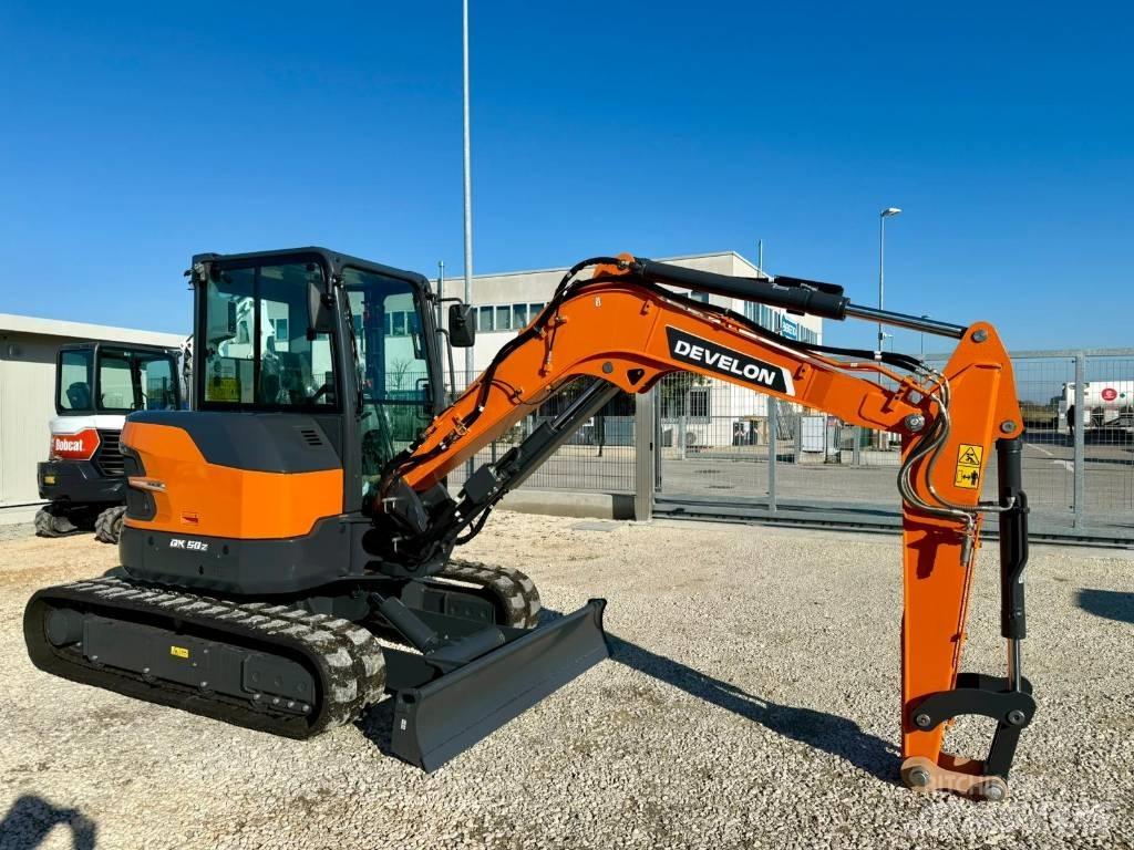 Develon DX 50 Z-7 Minigrävare < 7t