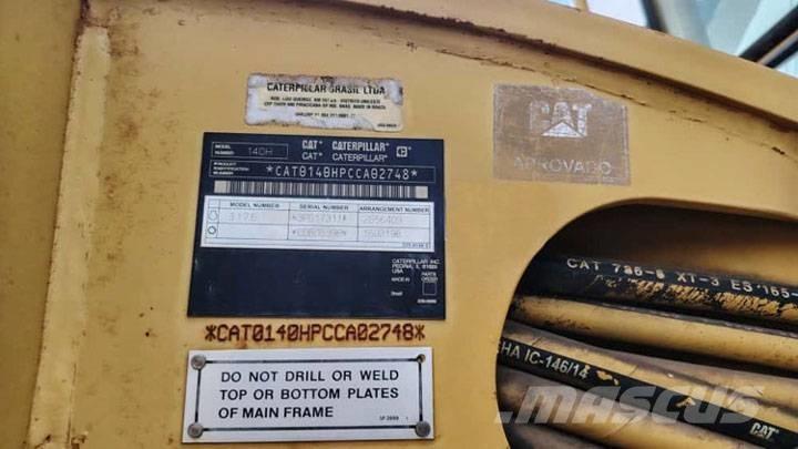 CAT 140 H Väghyvlar