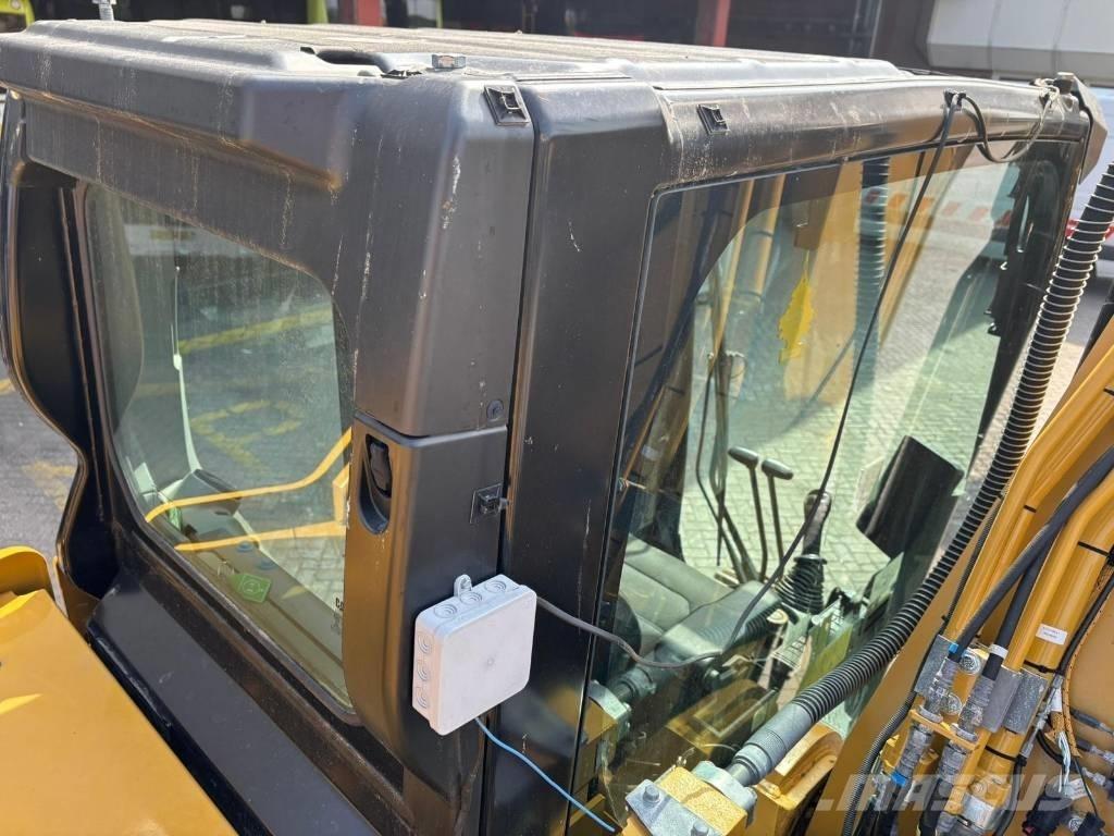 CAT 330 Bandgrävare