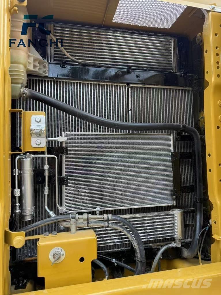 CAT 320 Bandgrävare