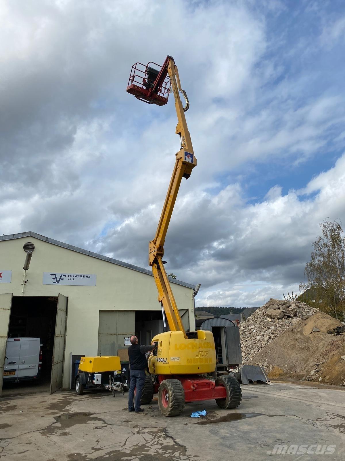 JLG 450 AJ II Bomliftar