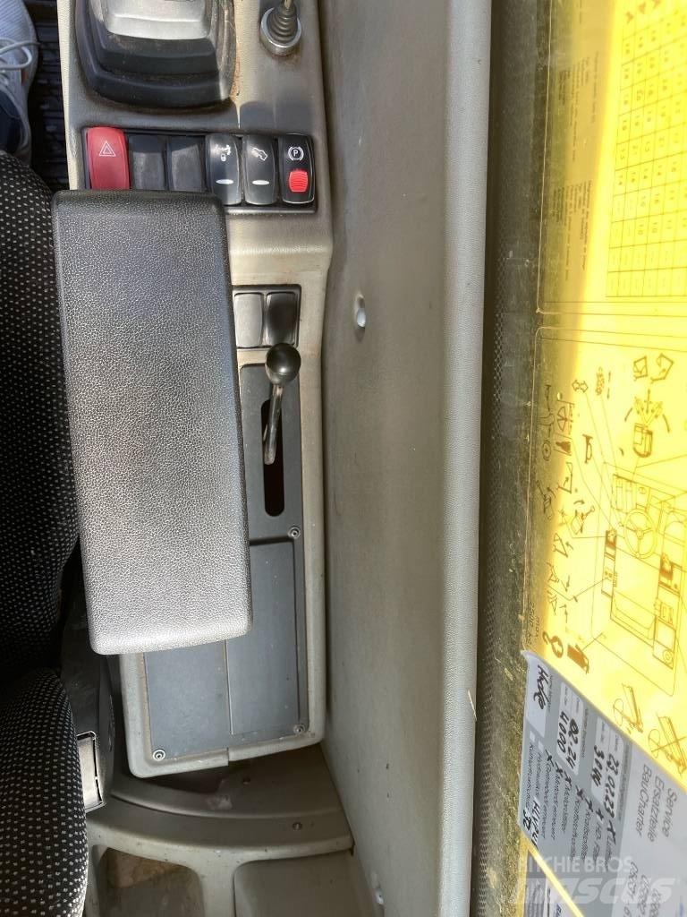 Yanmar B 95 W Hjulgrävare