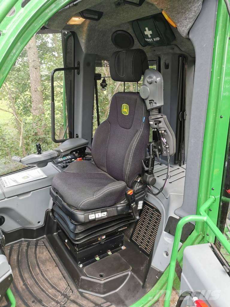 John Deere 1110G Skotare