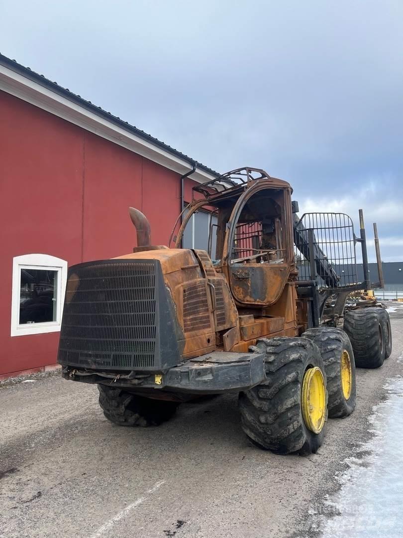 John Deere 1110E Skotare