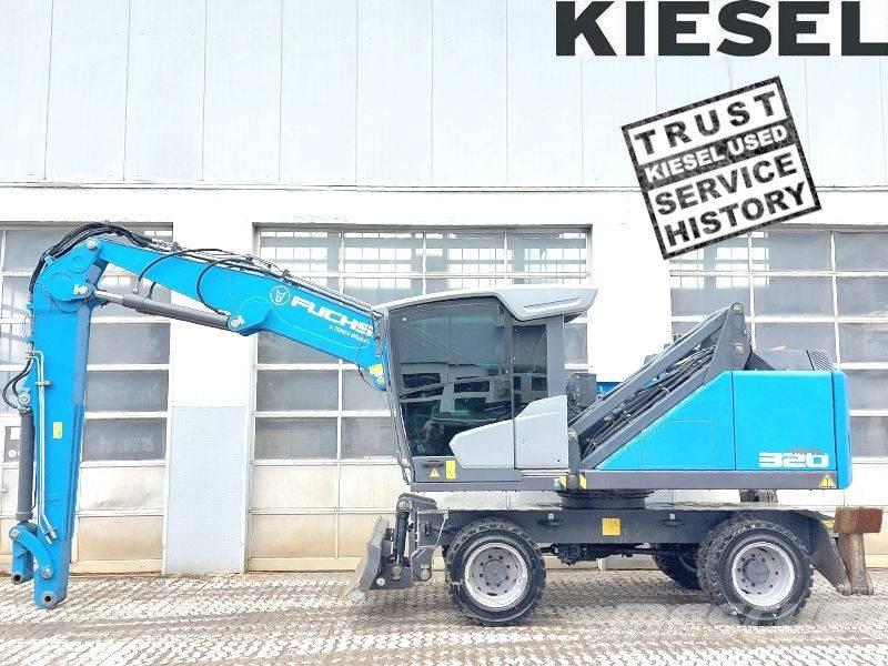 Fuchs MHL 320 F Avfalls / industri hantering