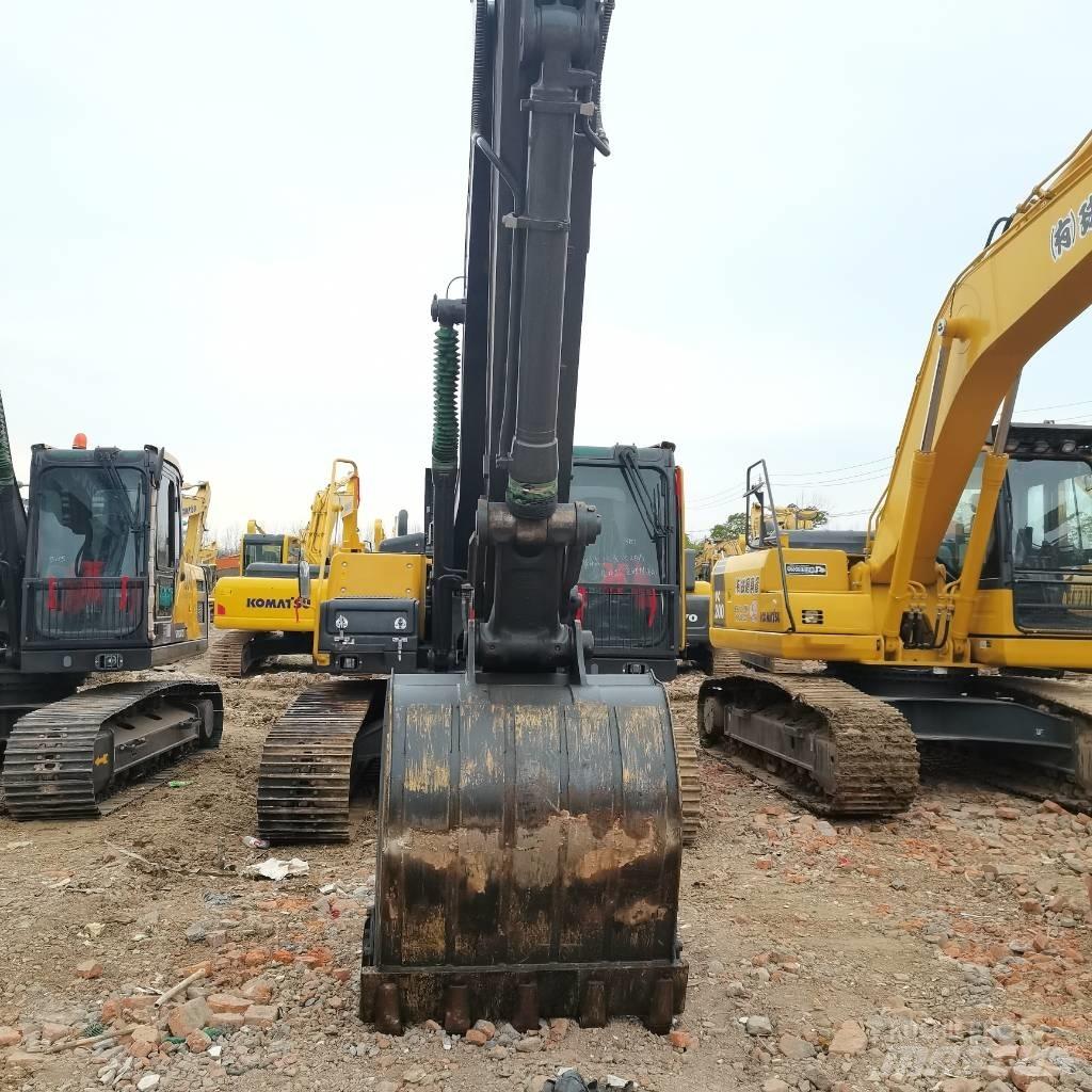 Volvo EC 240 Bandgrävare