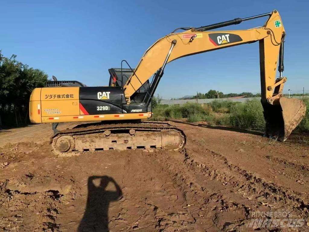 CAT 329 D Bandgrävare