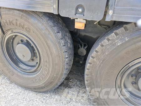 Liebherr LTM 1055-1 Allterrängkranar