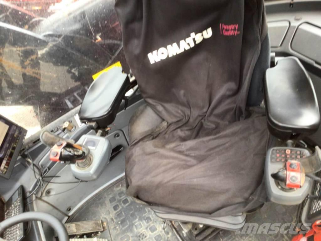 Komatsu 951 Skördare
