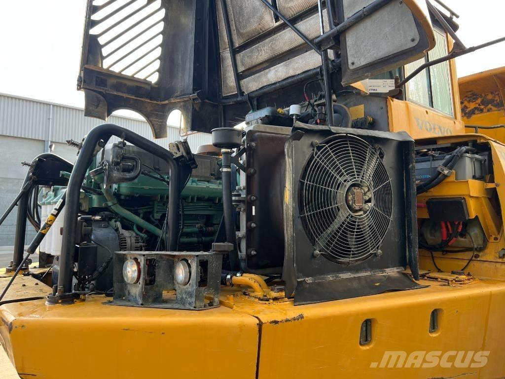 Volvo A40E Midjestyrd dumper