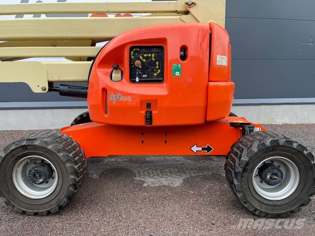 JLG 450 AJ Bomlift Bomliftar