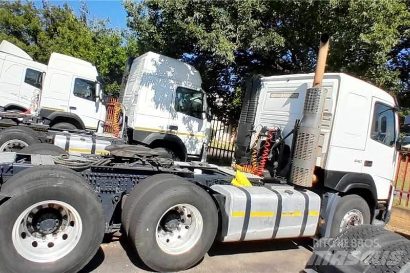 Volvo FMX 440 Övriga bilar