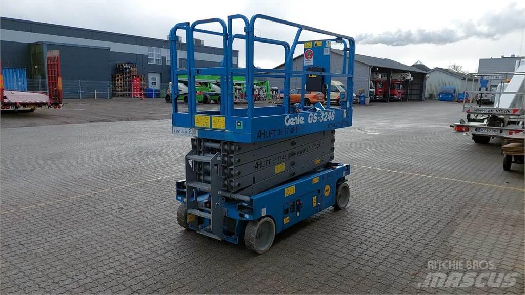 Genie GS3246 Saxliftar