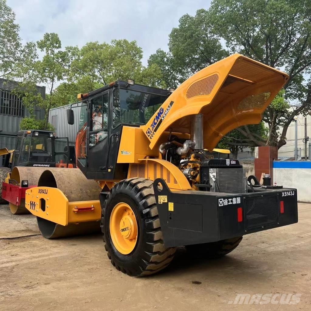 XCMG XS143J Envalsvältar