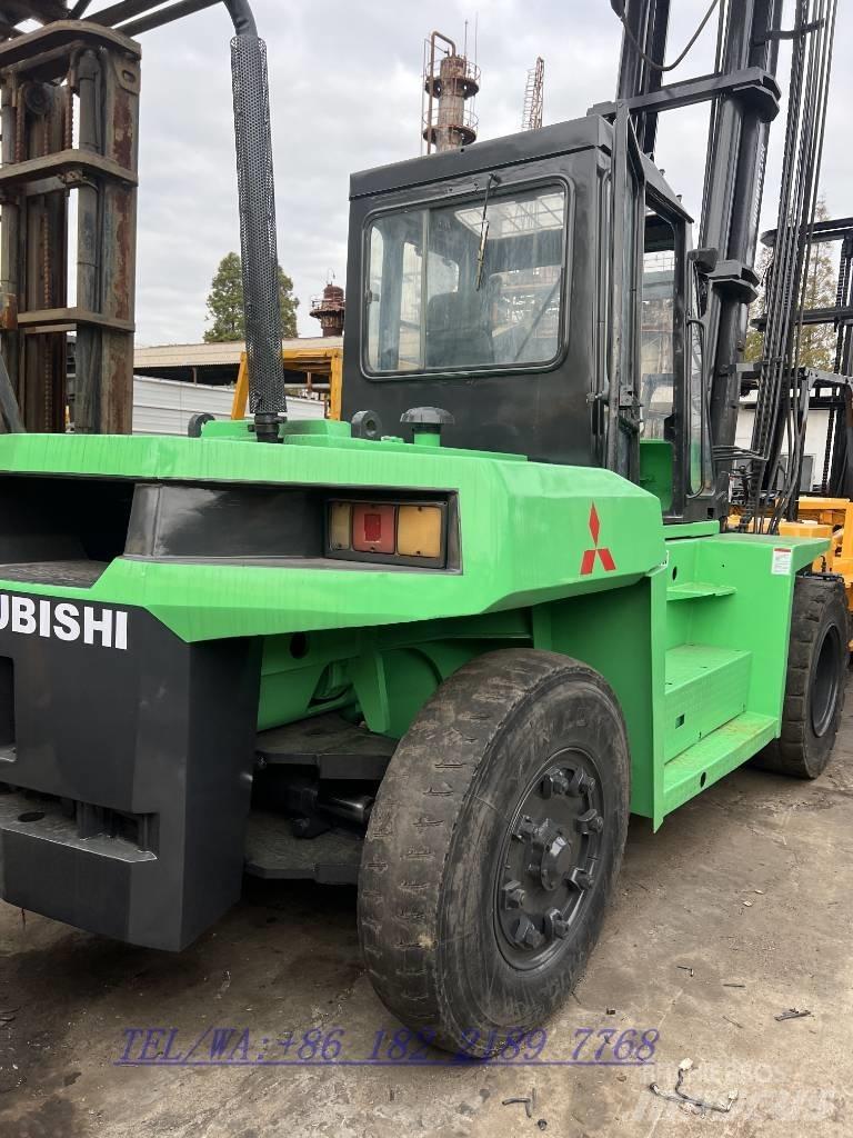 Mitsubishi FD150 Dieselmotviktstruckar