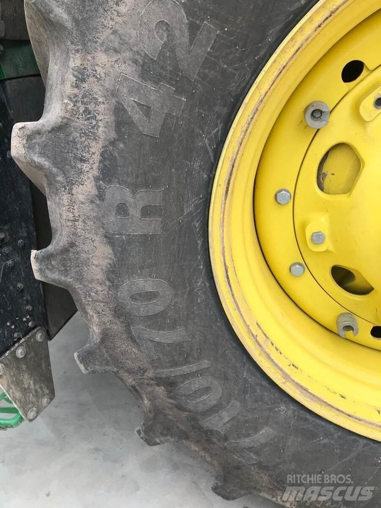 John Deere 8R410 Traktorer