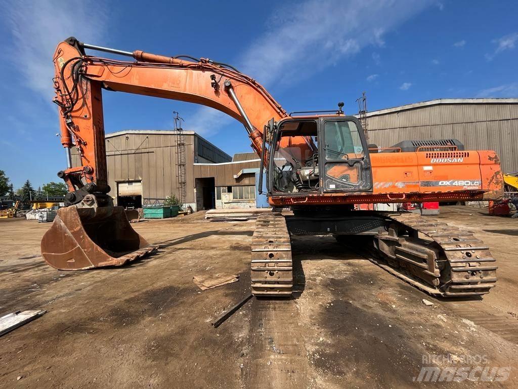 Doosan DX 480 LC Bandgrävare