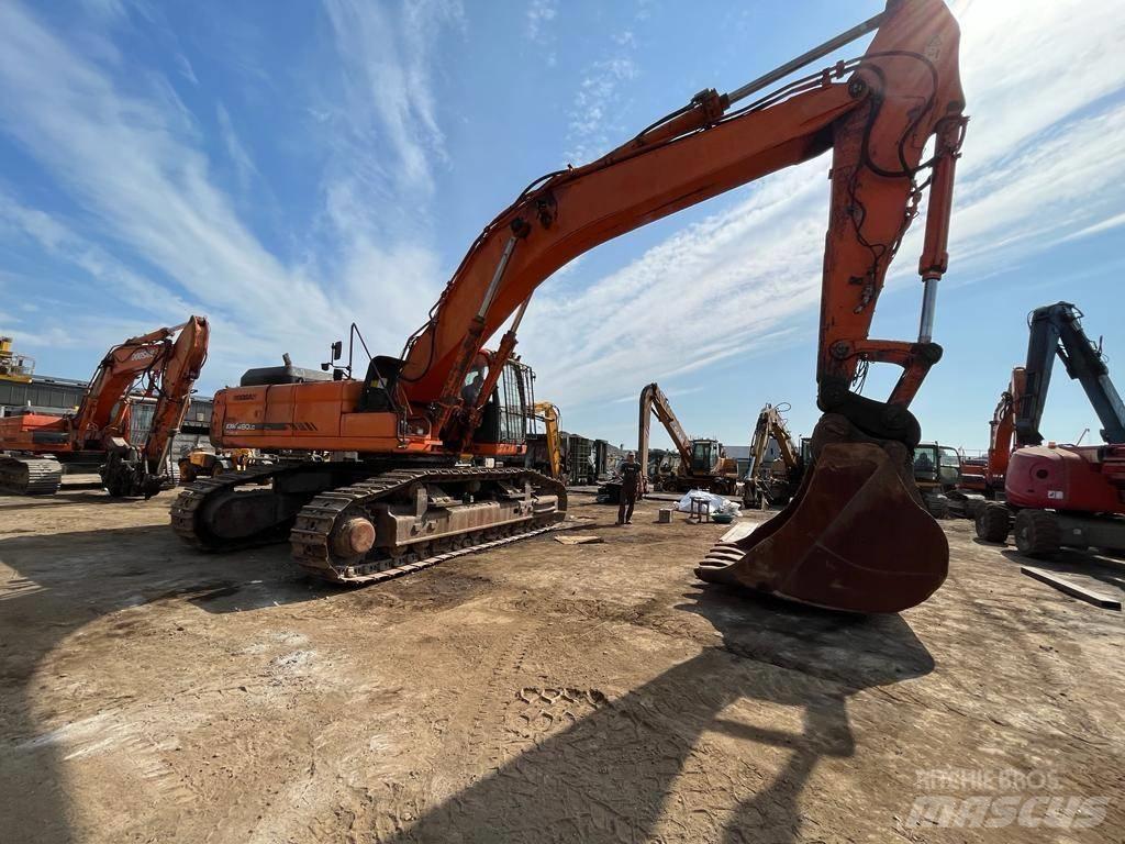 Doosan DX 480 LC Bandgrävare