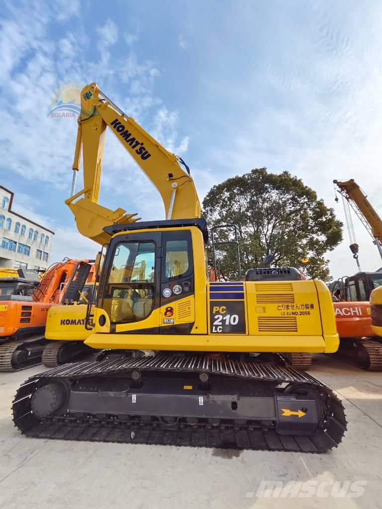 Komatsu PC 210-8 Bandgrävare
