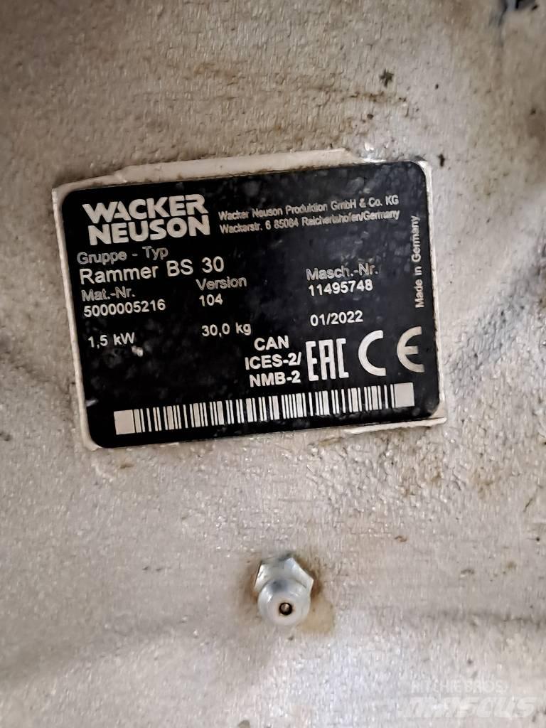Wacker Neuson BS30 Stampar