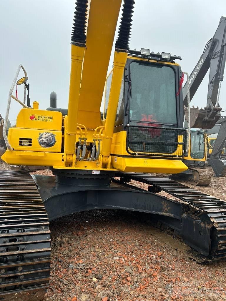 Komatsu PC 240 LC Bandgrävare