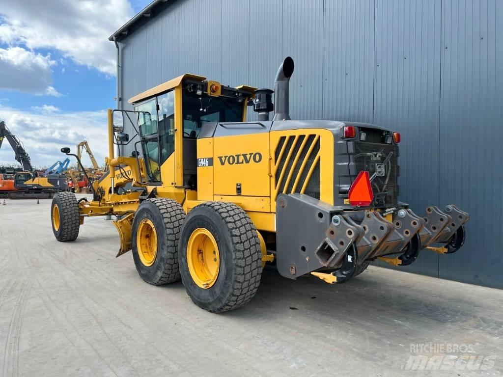 Volvo G946 Väghyvlar
