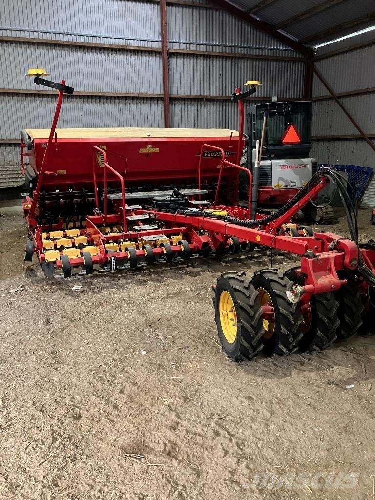 Väderstad Rapid400C Kombisåmaskiner