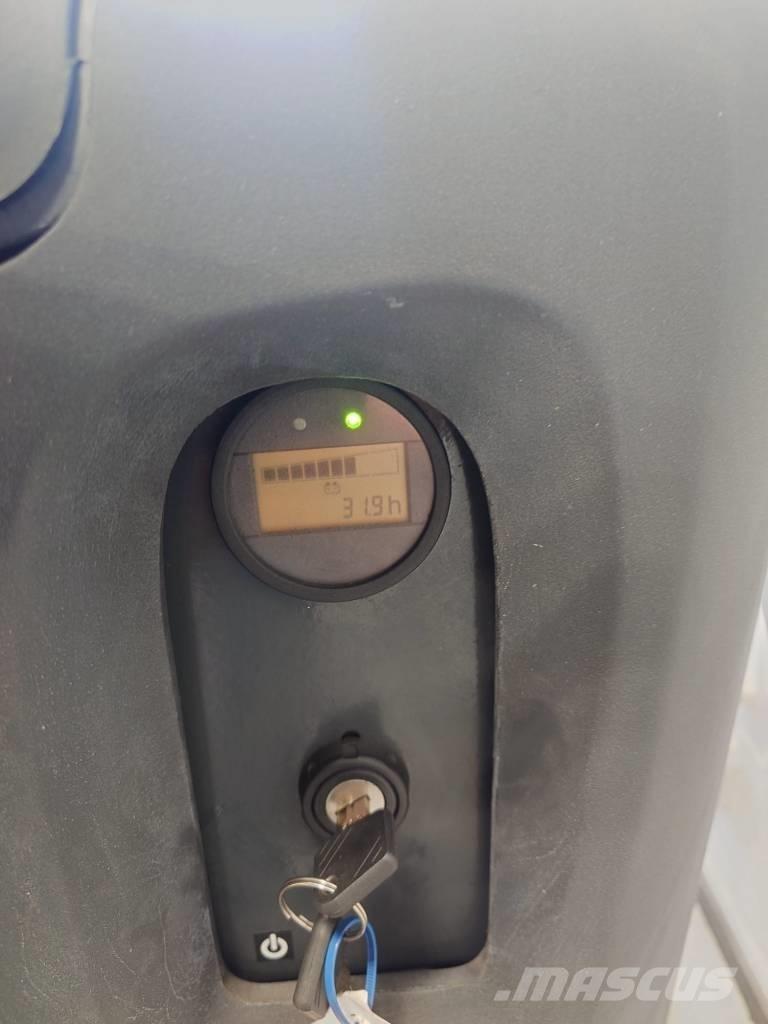 Linde T20P/1151 Låglyftare med plattform
