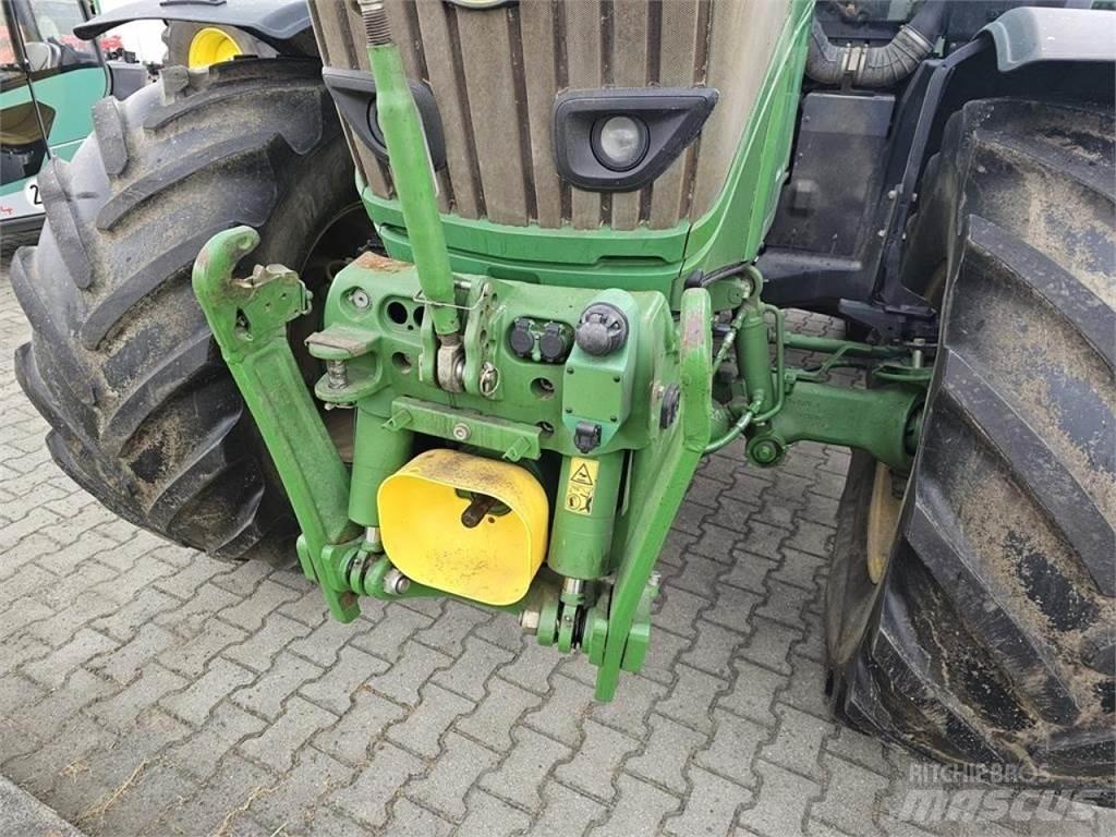John Deere 6250 R Traktorer