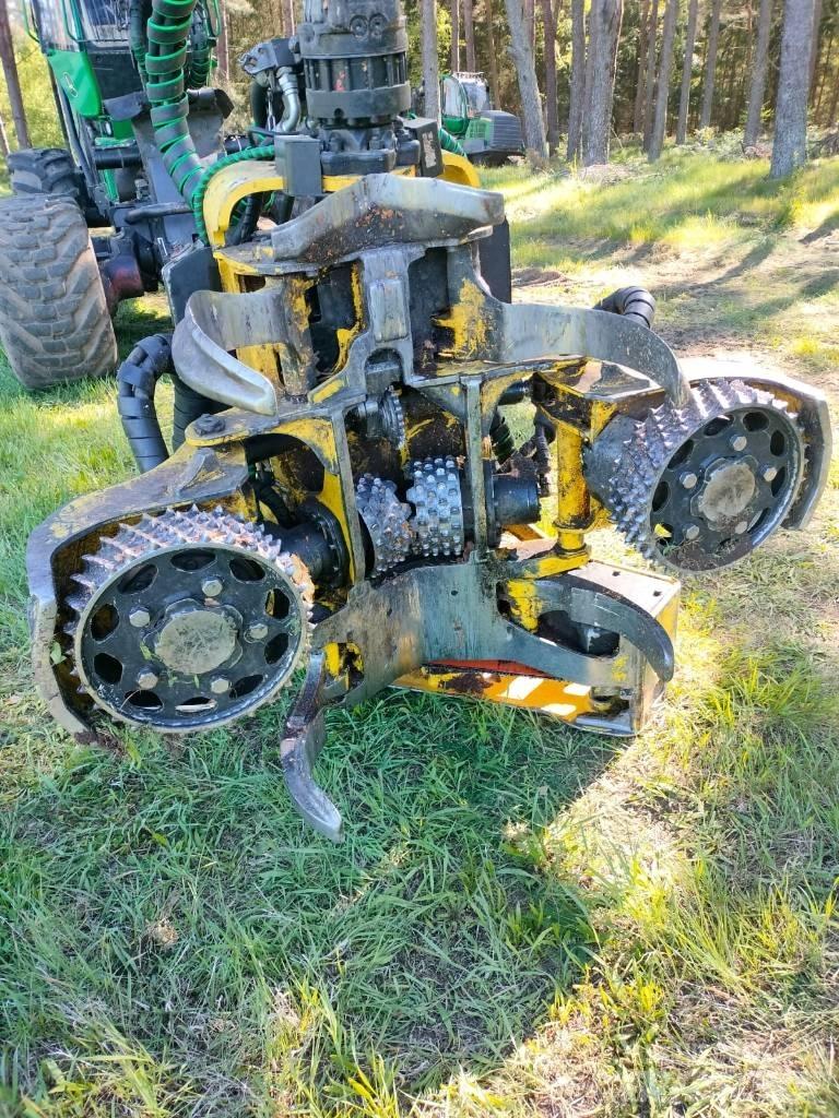John Deere 1270 G Skördare