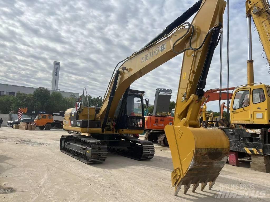 CAT 320 D Bandgrävare