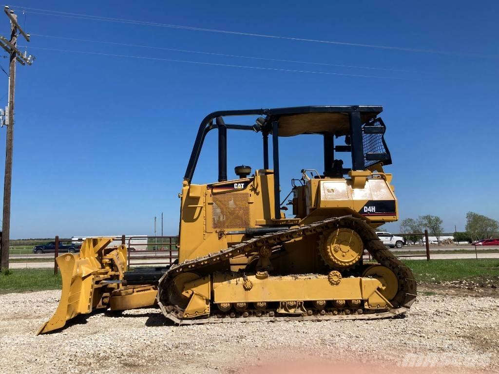 CAT Bulldozer D4H Bandschaktare
