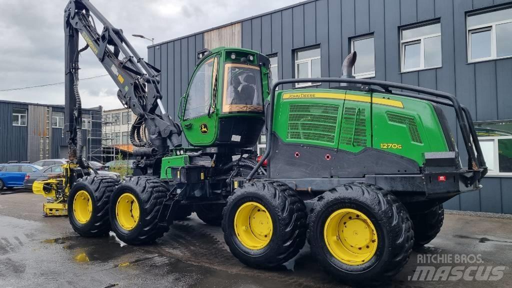 John Deere 1270 G Skördare