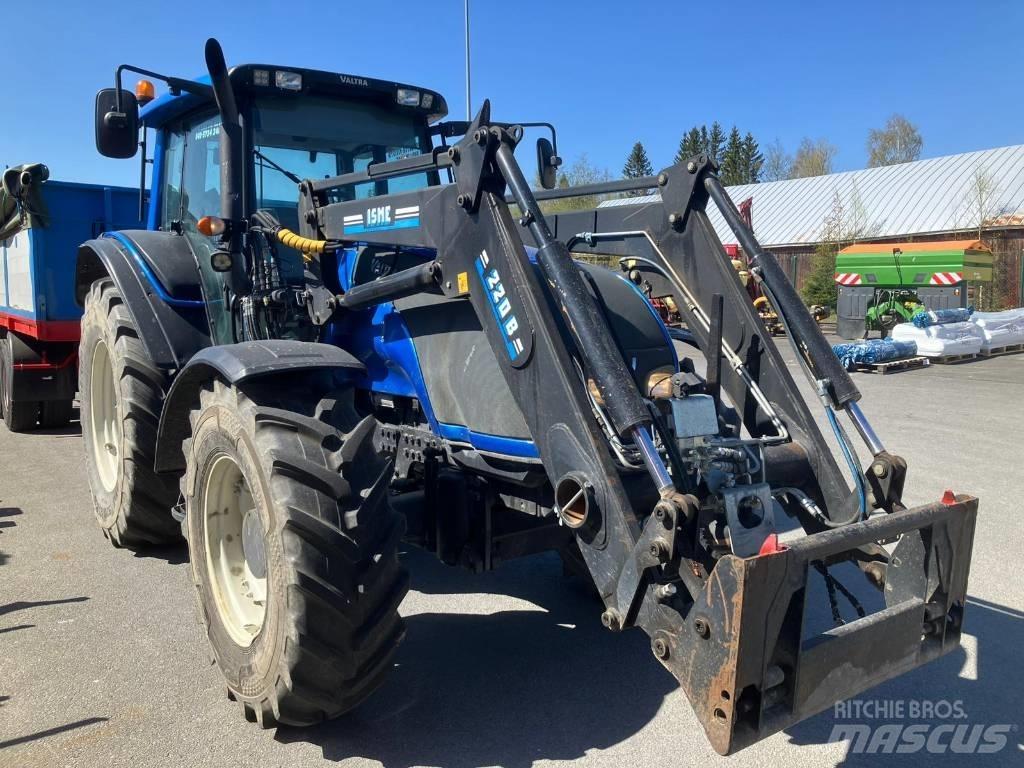 Valtra T 151 Traktorer