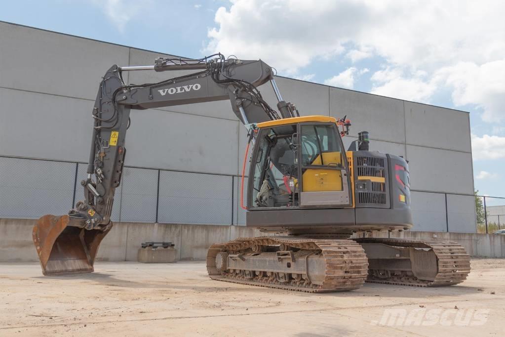 Volvo ECR 235 E Bandgrävare