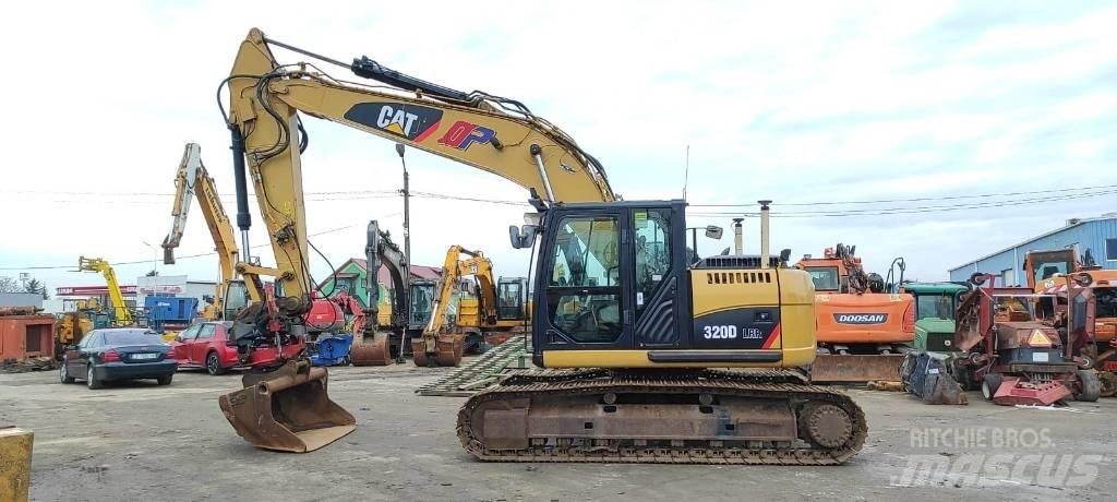 CAT 320 D Bandgrävare