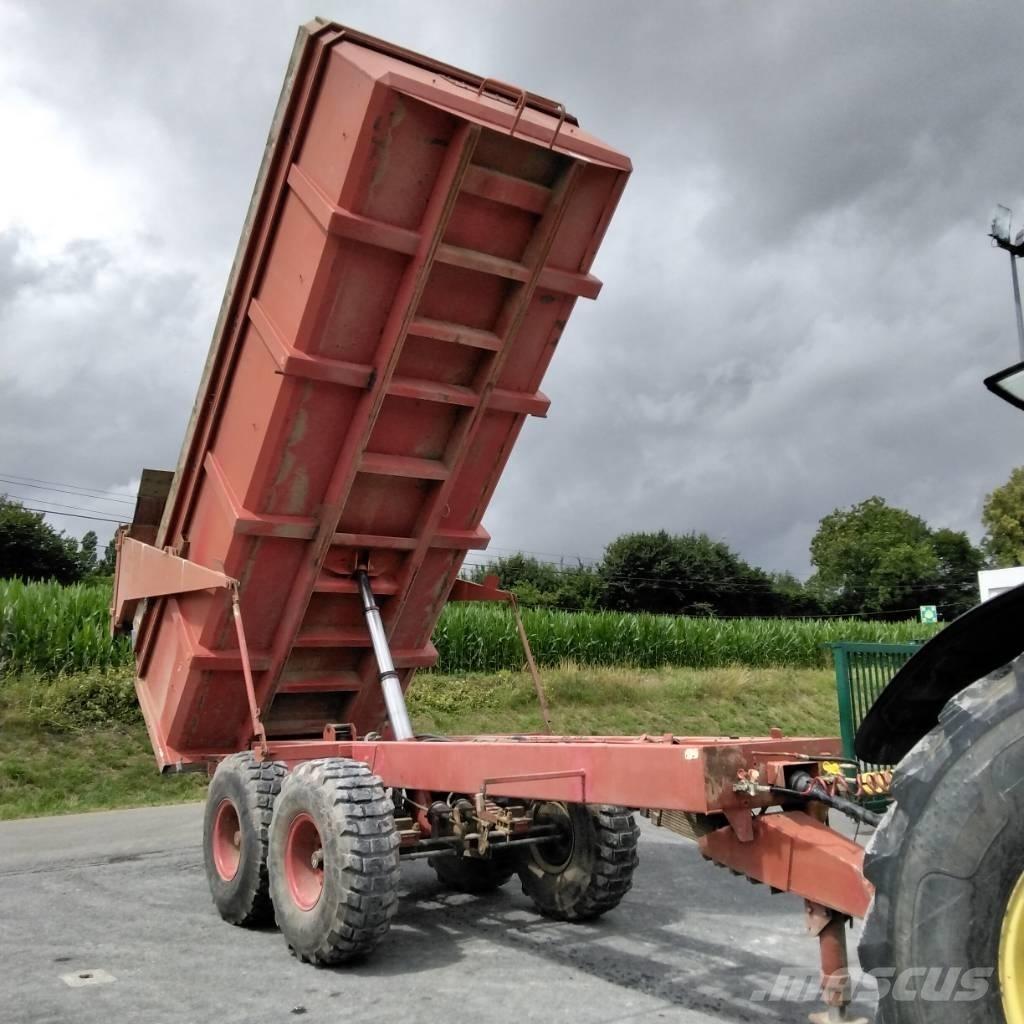 IH B14 Tippvagnar