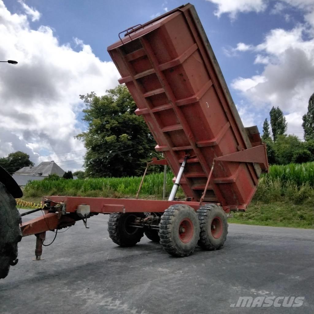 IH B14 Tippvagnar