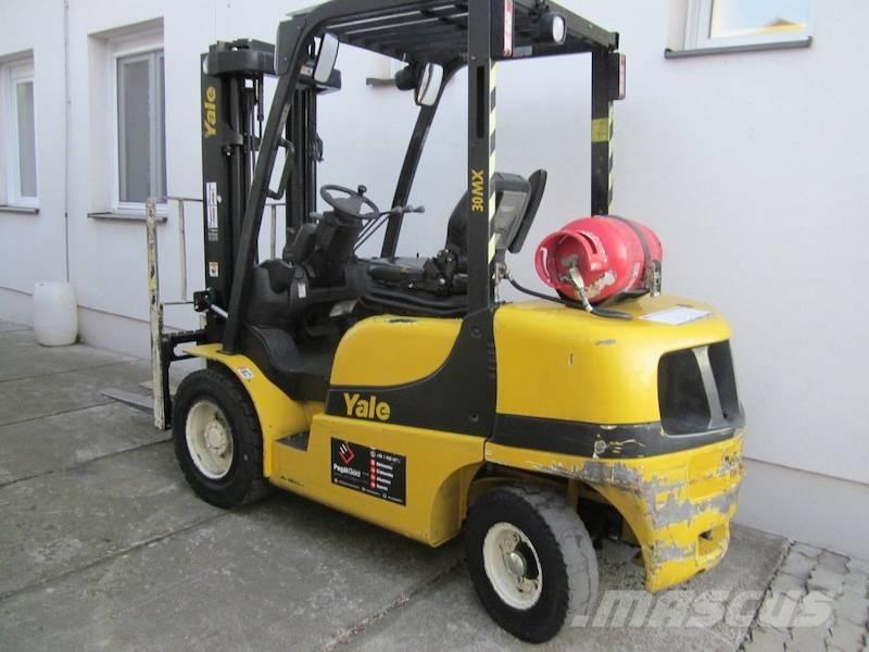Yale GLP30MX Gasolmotviktstruckar