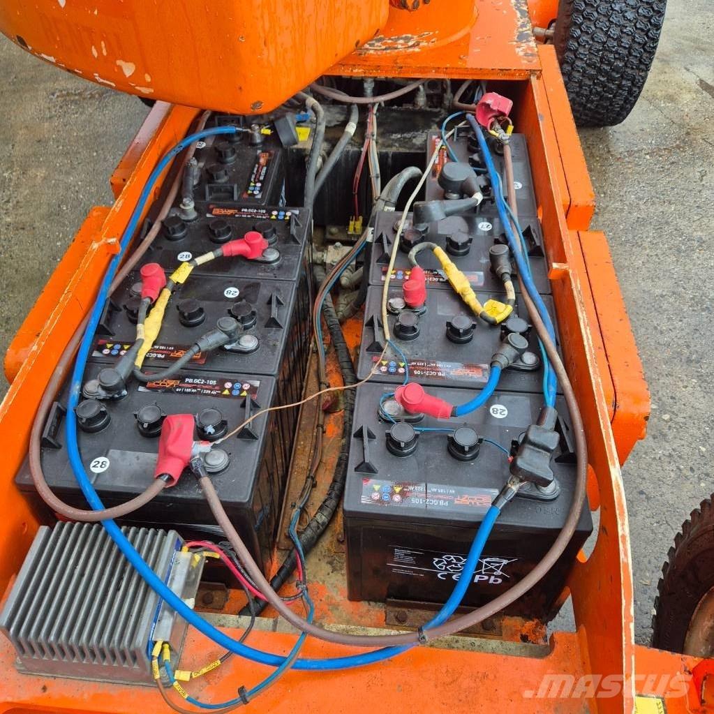 Niftylift HR 12 E Bomliftar