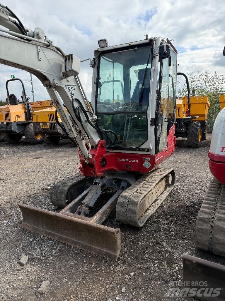 Takeuchi TB 230 Minigrävare < 7t